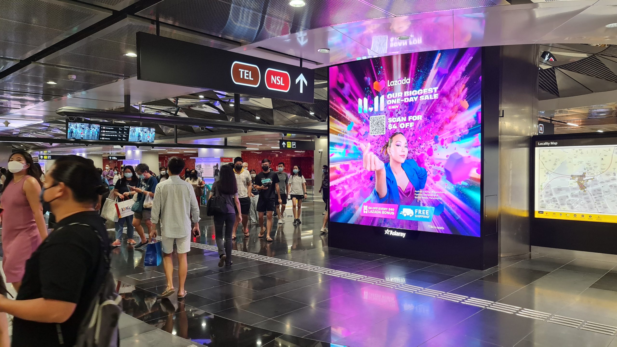 Asiaray’s giant pillar LED screen creates buzz and engages the commuters at scale